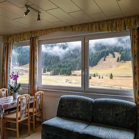 Haus Rosemarie * Nesselwängle