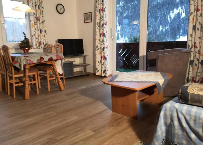 Haus Rosemarie דירה נסלוואנגל